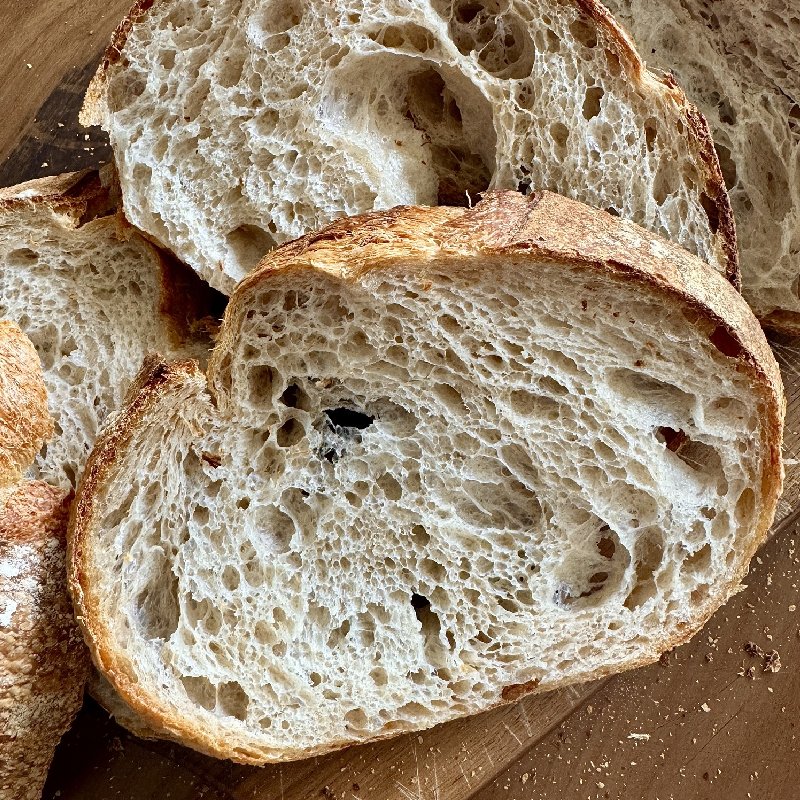 Bánh mì sourdough là gì? Cách làm, nuôi men và cách bảo quản 2