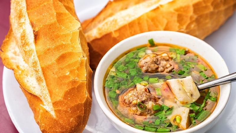 Top 14 quán bánh mì xíu mại Đà Lạt ngon dân sành ăn phải biết 2