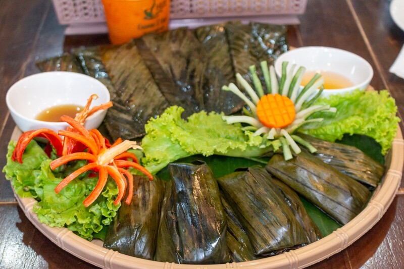 Thưởng thức Bánh nậm Huế và cảm nhận hương vị dân dã cực hấp dẫn 17