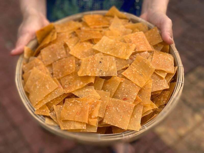 Bánh phồng tôm Cà Mau: Mỹ vị dân gian nơi tận cùng tổ quốc 6