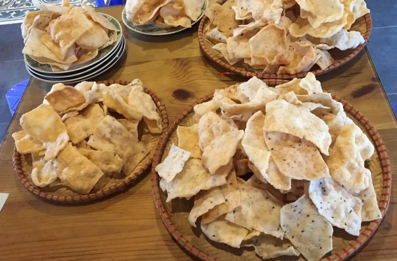 Bánh phồng tôm Cà Mau: Mỹ vị dân gian nơi tận cùng tổ quốc 8