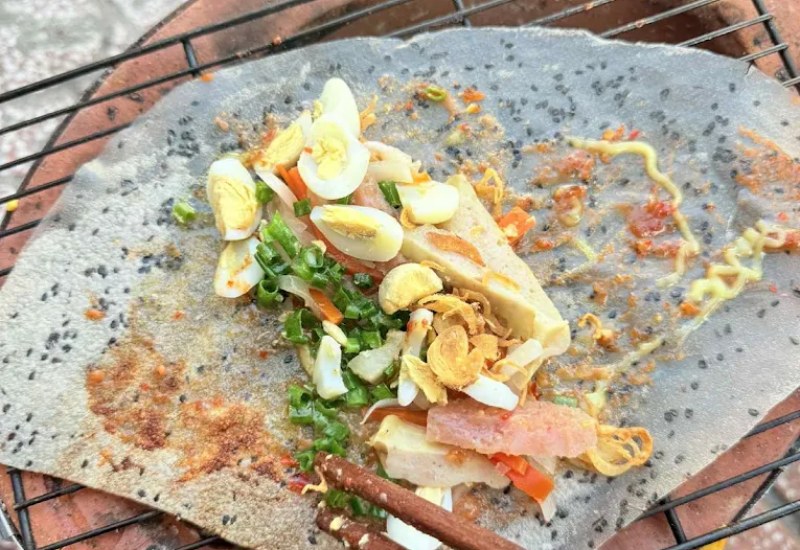 Top 9 tiệm bánh tráng nướng Phan Thiết nổi tiếng, siêu ngon 2