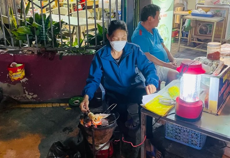 Top 9 tiệm bánh tráng nướng Phan Thiết nổi tiếng, siêu ngon 4