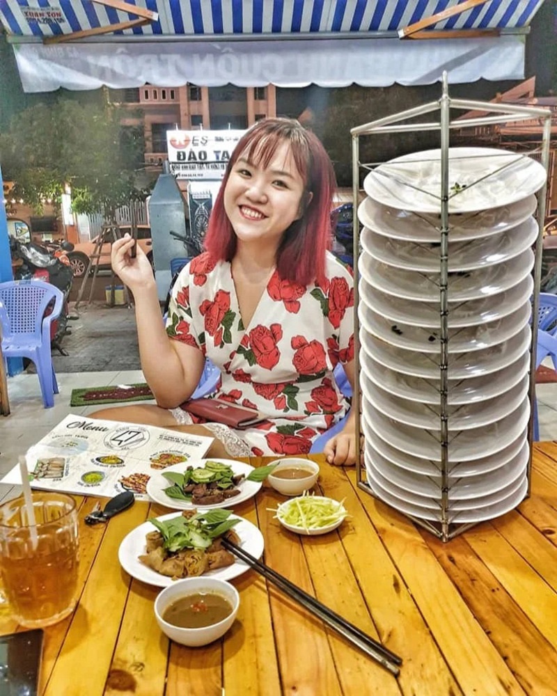 Bánh ướt chồng dĩa 47 Vũng Tàu, ngon miệng mà giá phải chăng 3