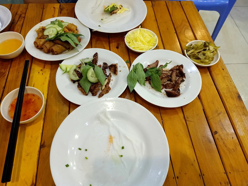 Bánh ướt chồng dĩa 47 Vũng Tàu, ngon miệng mà giá phải chăng 5