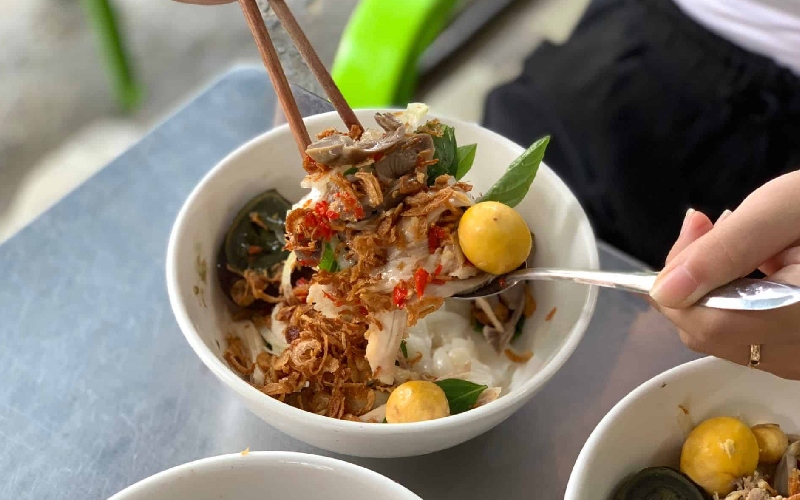 Top 8 quán bánh ướt lòng gà Đà Lạt ngon, đông khách nhất 6