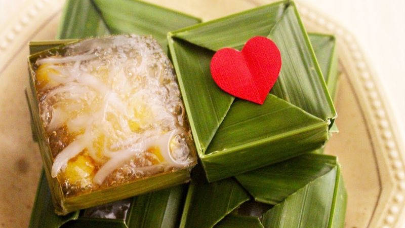 Ngọt bùi, dẻo thơm hương vị bánh xu xê gói lá dừa đặc sản Huế 6