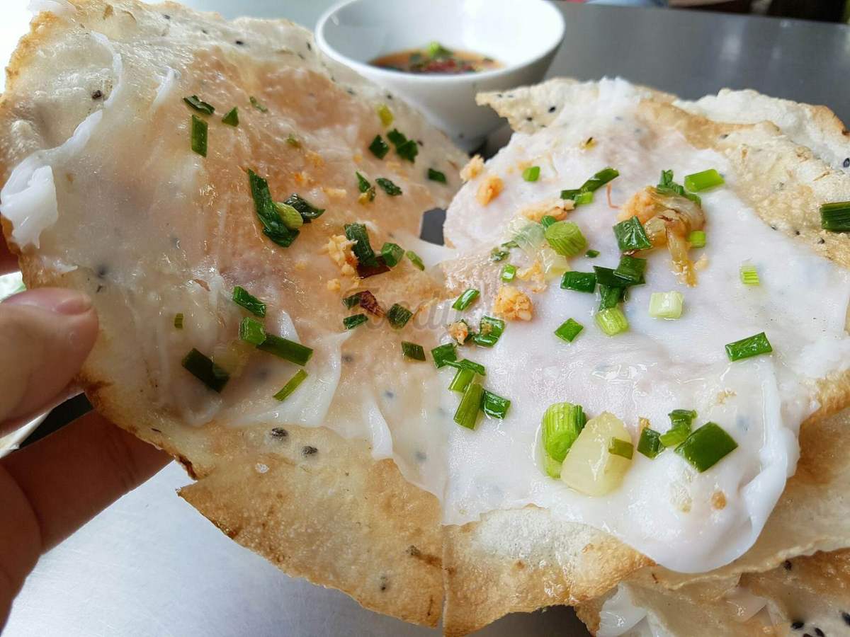 Bánh đập Nha Trang - Món ăn dân dã chinh phục du khách