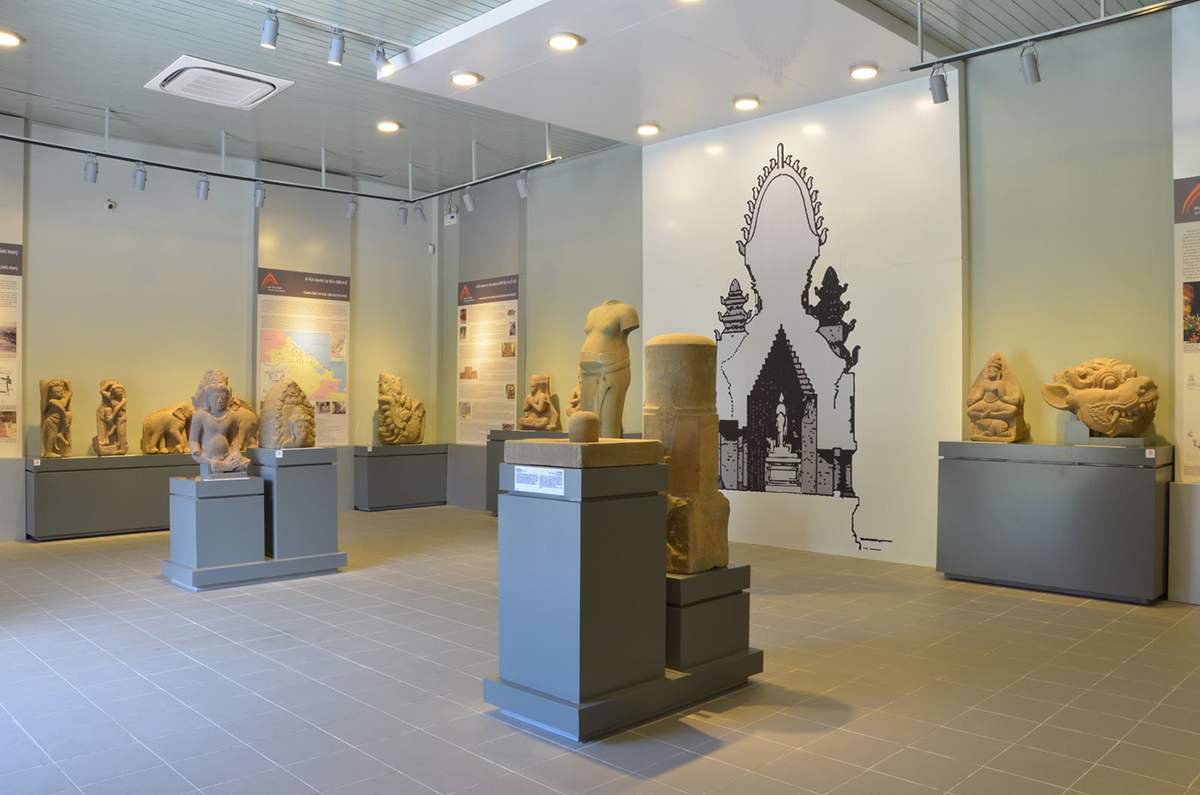 Bảo tàng Cổ vật cung đình Huế - Nghìn năm còn đó vẻ đẹp của văn hóa cố đô 13
