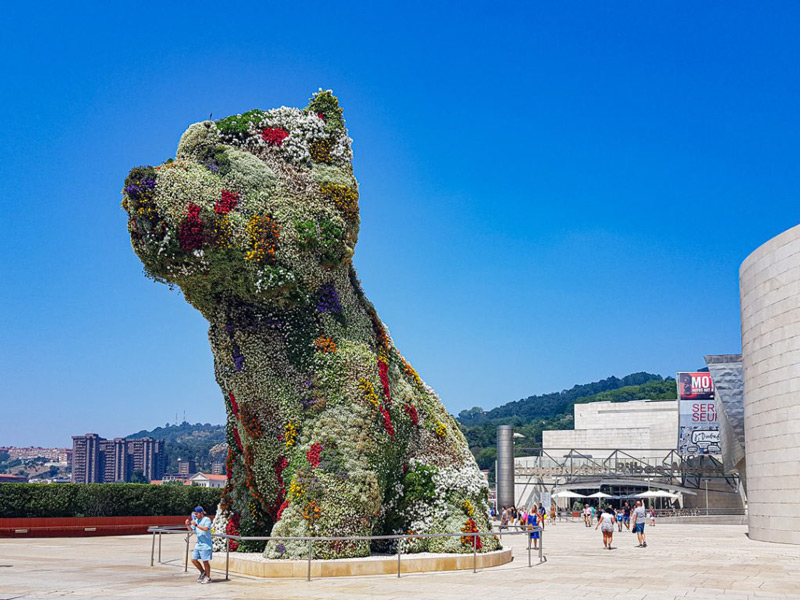 Bảo tàng Guggenheim Bilbao, biểu tượng nghệ thuật và kiến trúc đương đại 12