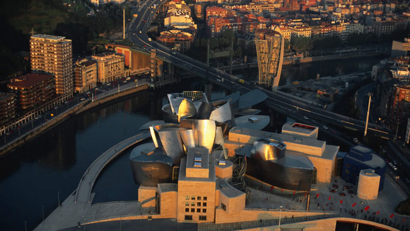 Bảo tàng Guggenheim Bilbao, biểu tượng nghệ thuật và kiến trúc đương đại 6