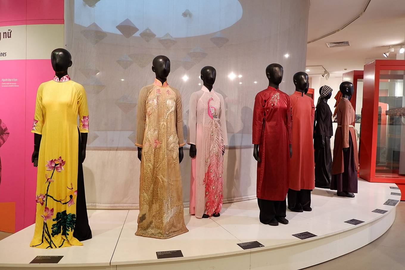 Bảo tàng Phụ nữ Việt Nam: Không gian triển lãm tôn vinh nét đẹp Việt 12