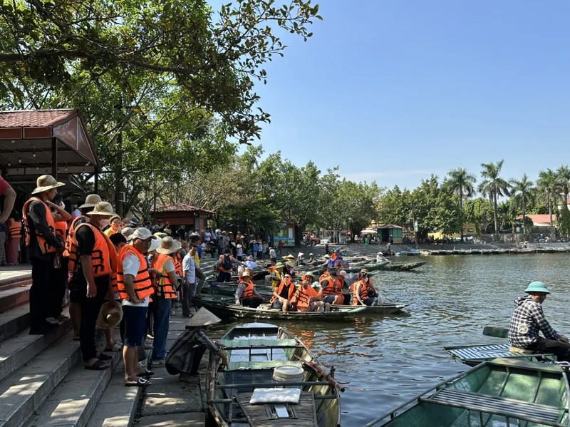 Khám phá bến thuyền Tam Cốc, nơi bắt đầu hành trình đáng nhớ 5
