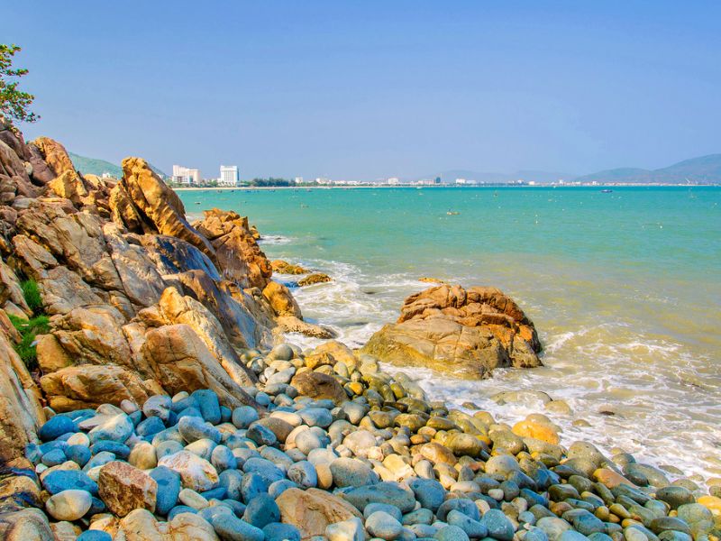 Top 12 bãi biển Bình Định đẹp ngỡ ngàng khiến bạn say mê 3