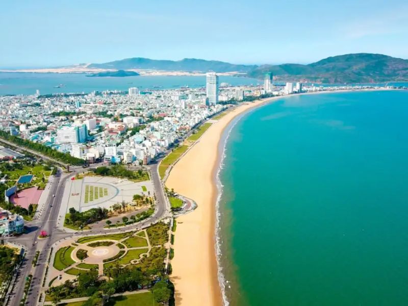 Top 12 bãi biển Bình Định đẹp ngỡ ngàng khiến bạn say mê 6