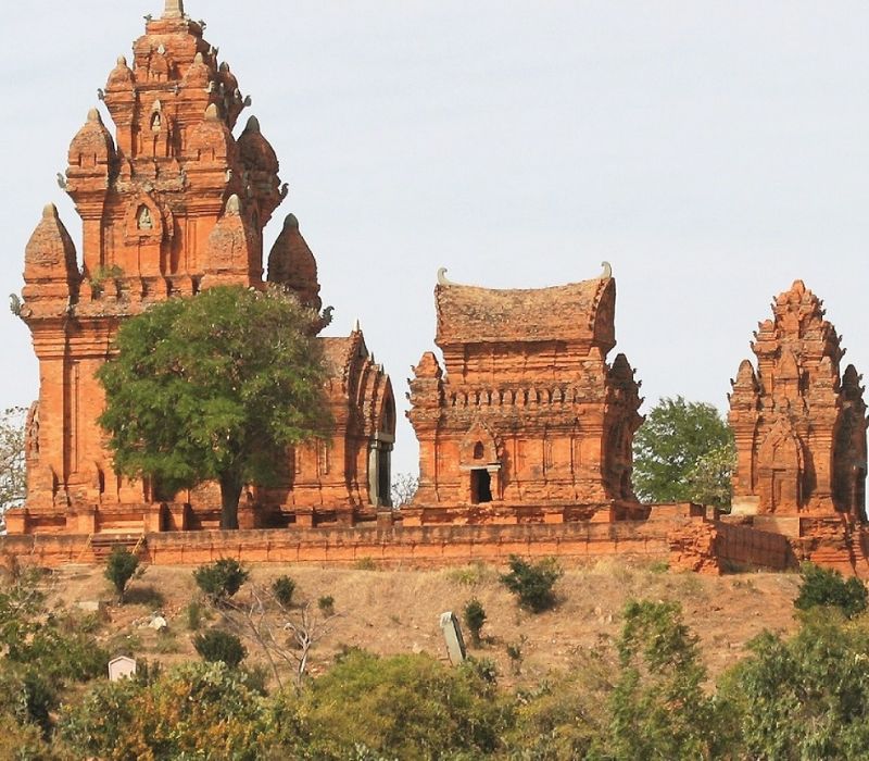 Biển Bình Sơn: Kinh nghiệm khám xứ sở của nắng và gió 5