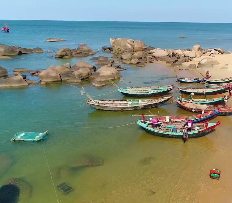 Khám phá biển Kỳ Xuân Hà Tĩnh với vẻ đẹp hoang sơ 4