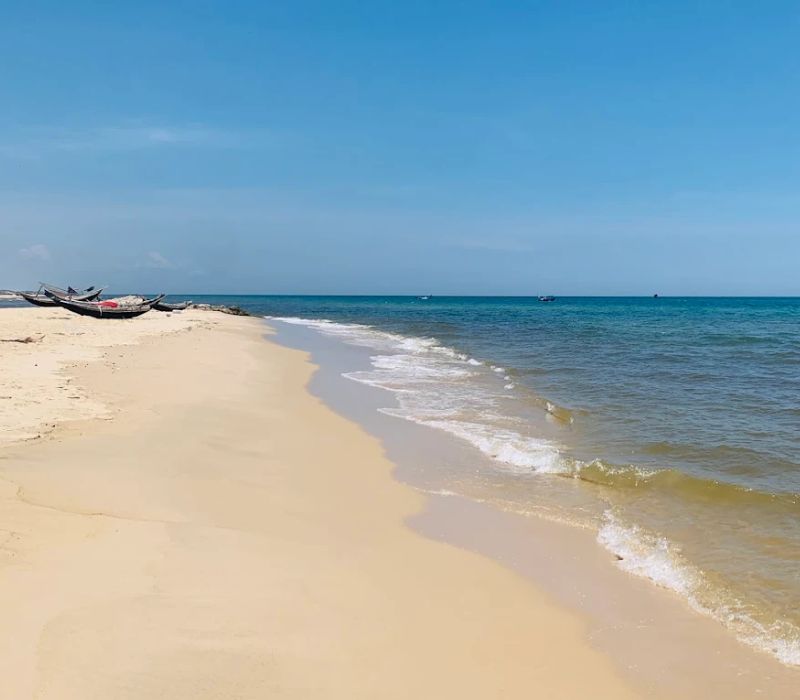 Kinh nghiệm du lịch biển Mỹ Thủy Quảng Trị, 'hòn ngọc thô' dịu dàng 2