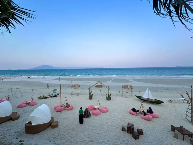 9 bãi biển Nha Trang đẹp say lòng du khách 4