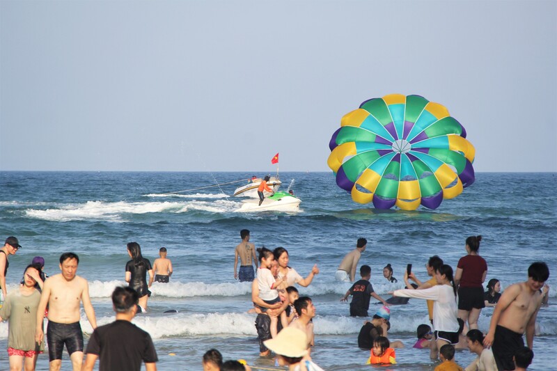 Biển Phạm Văn Đồng điểm hẹn xanh giữa lòng Đà Nẵng 4