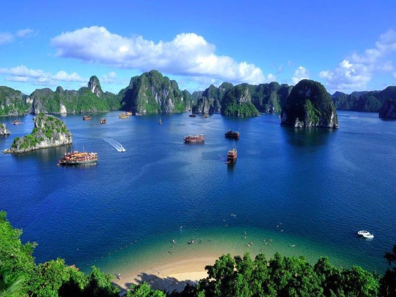 Điểm danh 8 bãi biển Quảng Ninh đẹp ngất ngây cho hè này 9