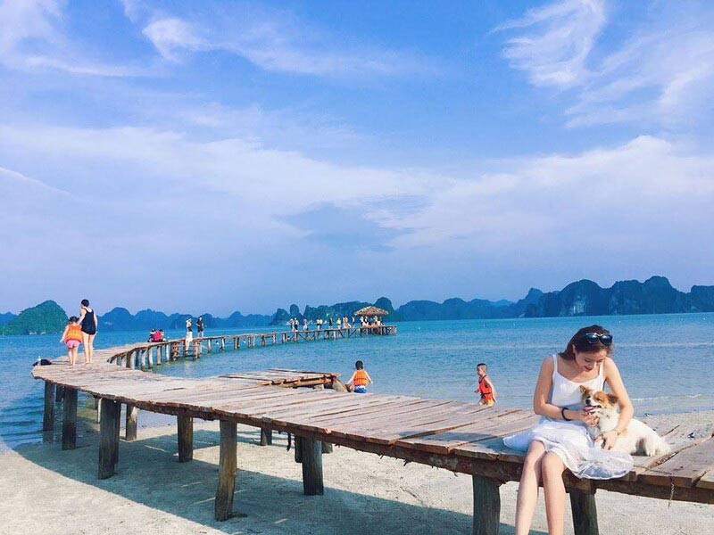 Điểm danh 8 bãi biển Quảng Ninh đẹp ngất ngây cho hè này 5