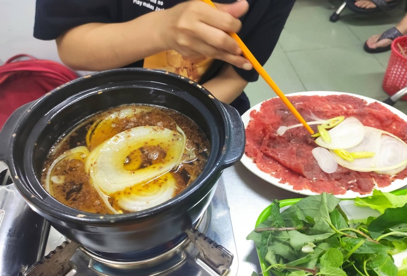 Top 10 quán bò nhúng giấm ngon khó cưỡng tại Sài Gòn 9
