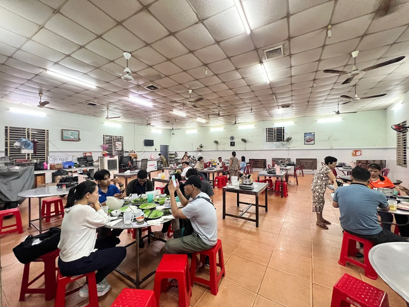 Thưởng thức Bò nhúng mắm ruốc, đặc sản trứ danh ngon đậm đà 8