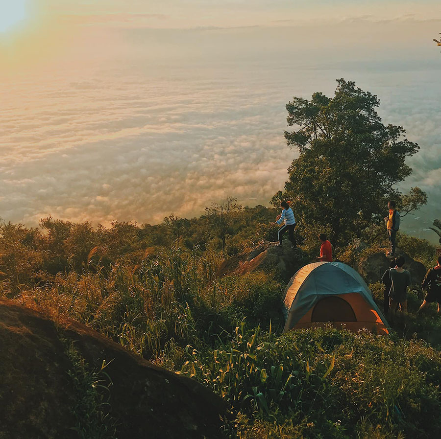 Bỏ túi kinh nghiệm cắm trại núi Bà Đen dành cho tín đồ mê khám phá 7