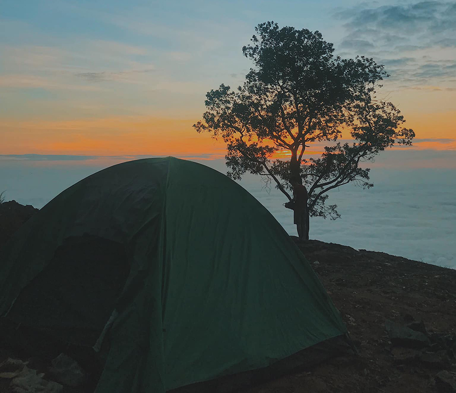 Bỏ túi kinh nghiệm cắm trại núi Bà Đen dành cho tín đồ mê khám phá 2
