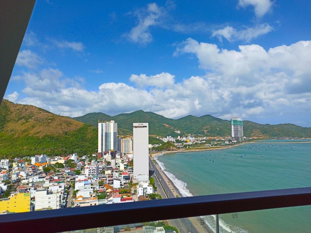 Boton Blue Hotel & Spa – Khách sạn kế bên làn nước xanh vịnh Nha Trang 5