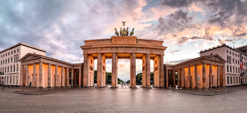 Cổng Brandenburg mang tính biểu tượng tại thủ đô Berlin 2