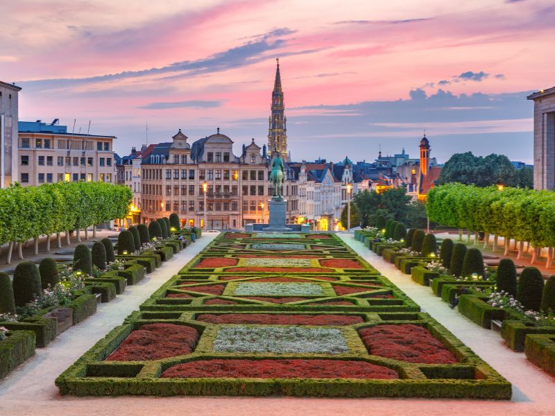 Hành trình khám phá Brussels, thành phố cổ kính của Bỉ 2