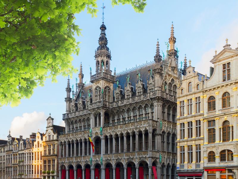 Hành trình khám phá Brussels, thành phố cổ kính của Bỉ 11