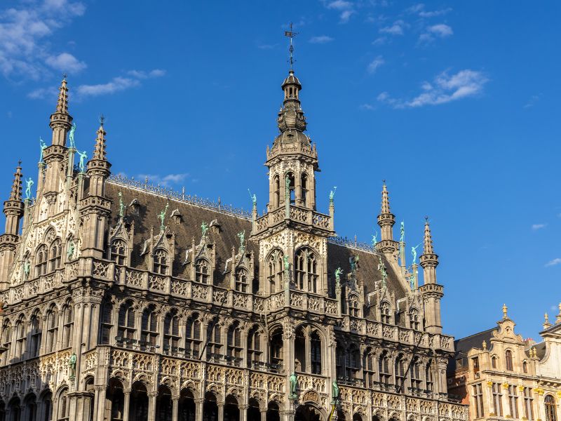 Hành trình khám phá Brussels, thành phố cổ kính của Bỉ 9