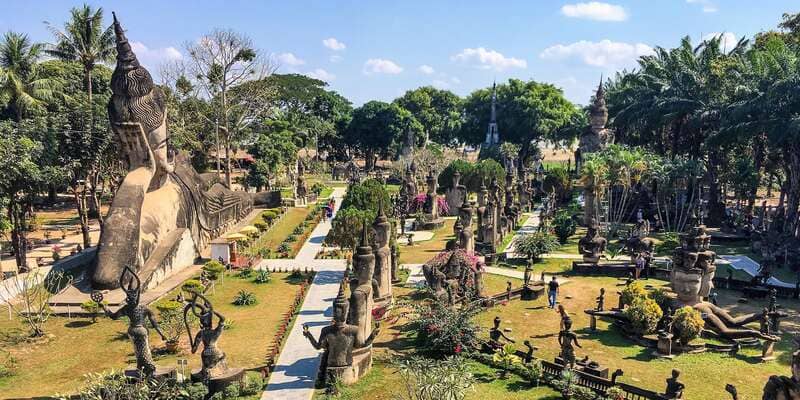 Lắng lòng nơi Buddha Park, vườn tượng Phật nổi tiếng nước Lào 2