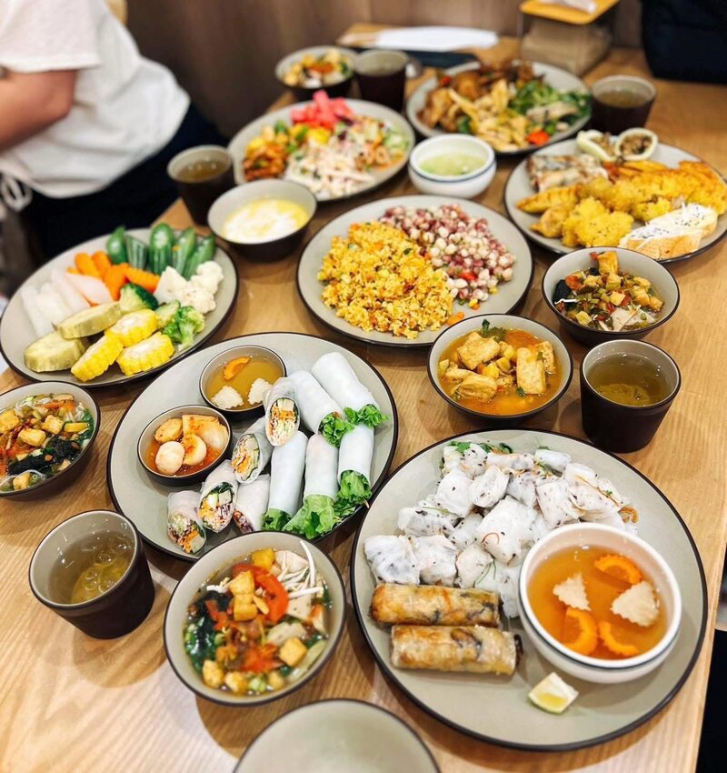 8 quán buffet chay Hà Nội menu đa dạng và thanh đạm 2