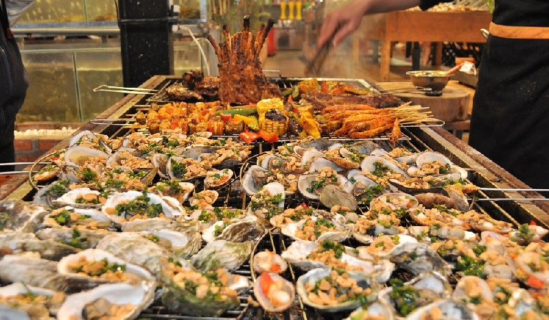 Top 10 quán buffet hải sản Nha Trang ngon “ngất ngây” 4