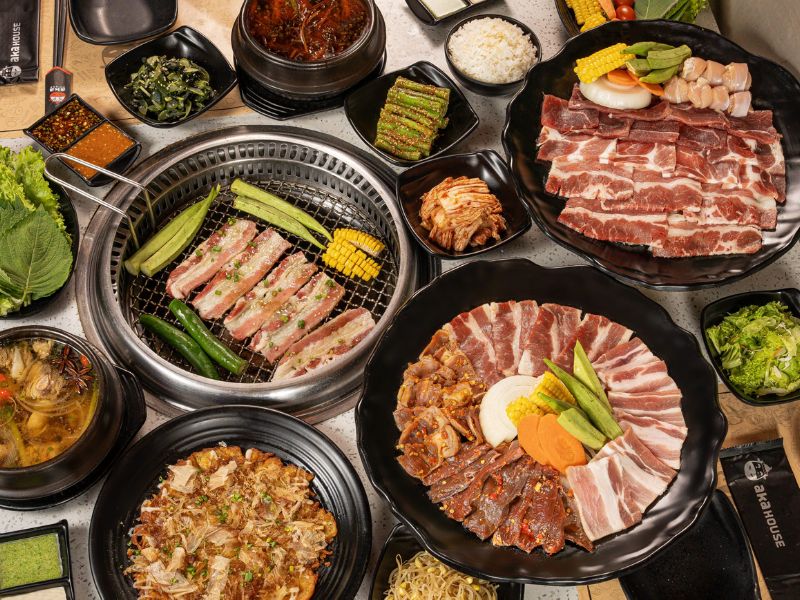 10 quán buffet lẩu nướng ngon nhất Sài Gòn: Nhiều món và giá hợp lý 4