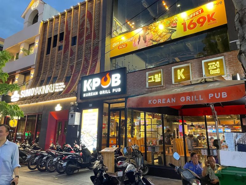 10 quán buffet lẩu nướng ngon nhất Sài Gòn: Nhiều món và giá hợp lý 9