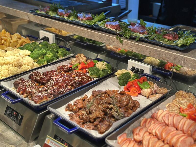 Buffet Poseidon, thiên đường dành cho tín đồ mê hải sản 8