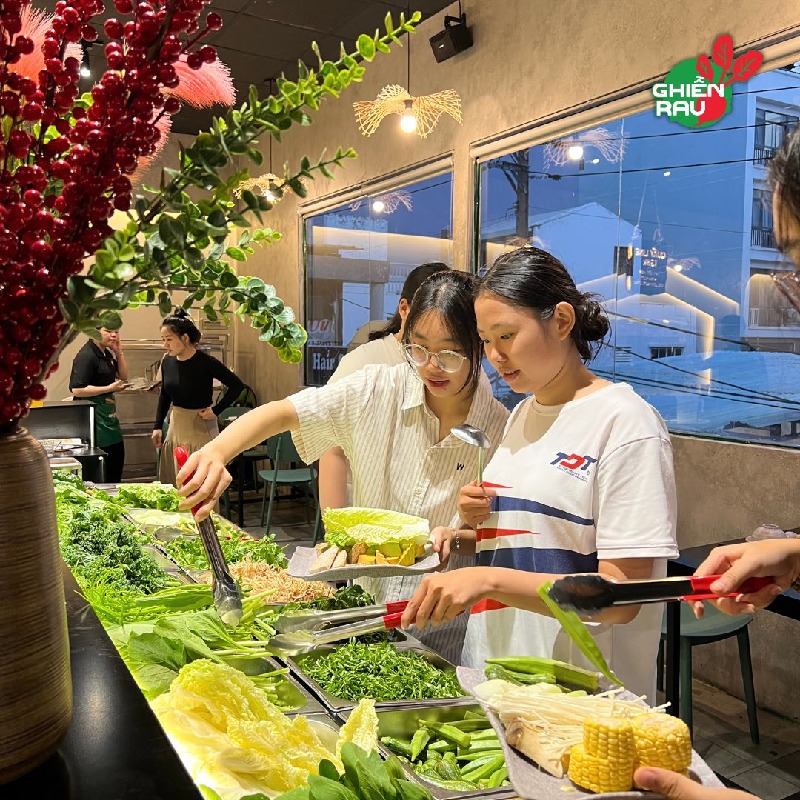Top 10 quán buffet rau TPHCM cho tín đồ eat clean 6