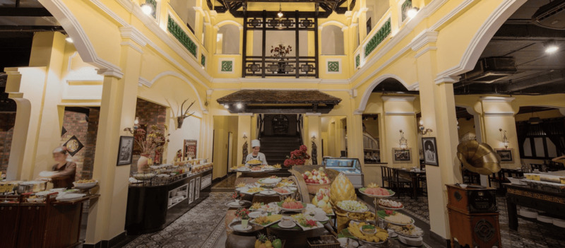 Buffet Sen Tây Hồ: Biểu tượng ẩm thực bên bờ Hồ Tây Hà Nội 3