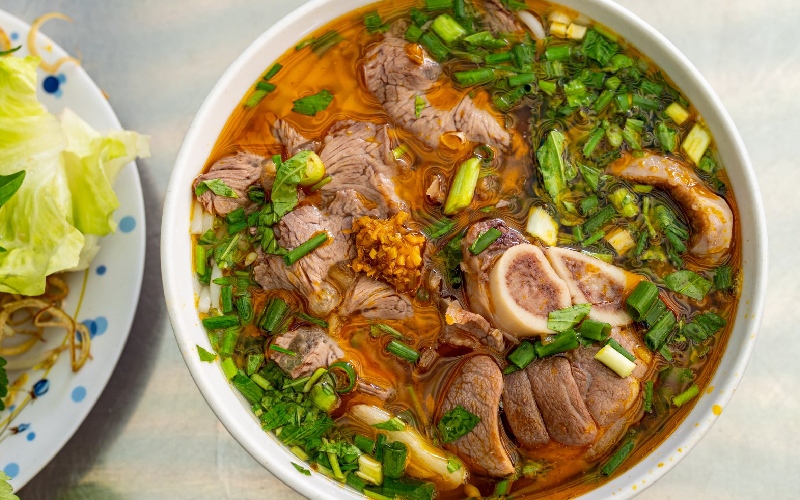 Top 15 quán bún bò Đà Nẵng ngon nức tiếng, ăn một lần nhớ mãi 9