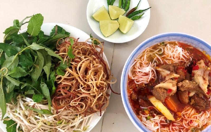 Top 15 quán bún bò Đà Nẵng ngon nức tiếng, ăn một lần nhớ mãi 10