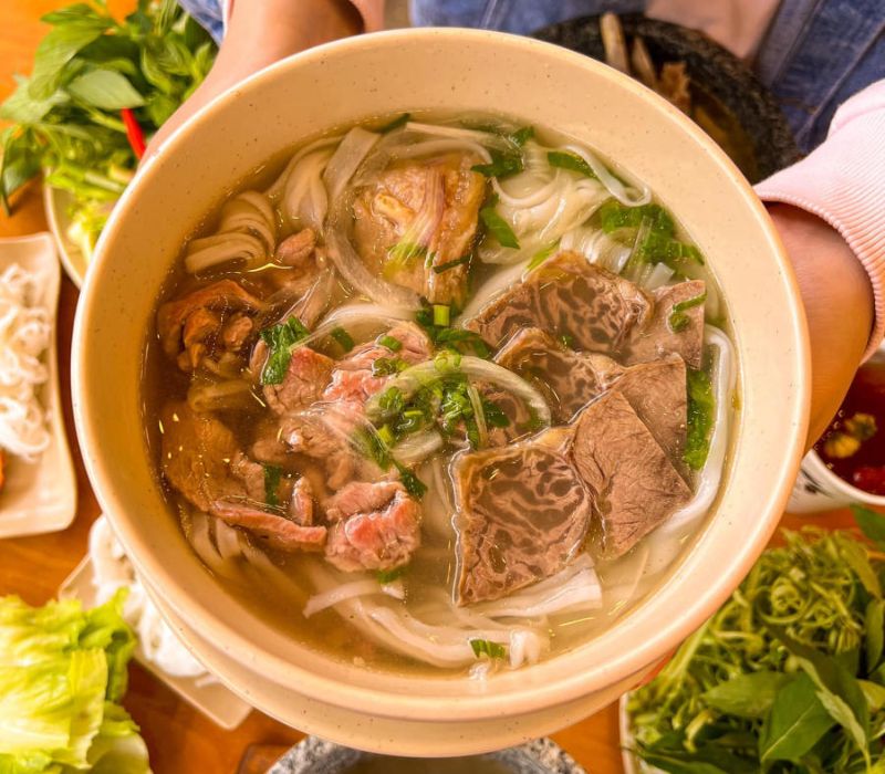 Top 10 quán bún bò thố đá Đà Lạt nóng hổi, ăn là nhớ mãi 5