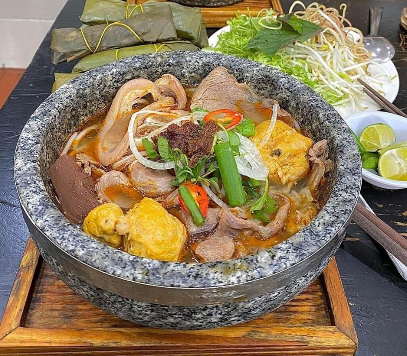 Top 10 quán bún bò thố đá Đà Lạt nóng hổi, ăn là nhớ mãi 8