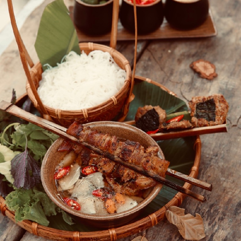 Lưu ngay top 16+ quán bún chả Hà Nội chuẩn vị tại Sài Gòn 5
