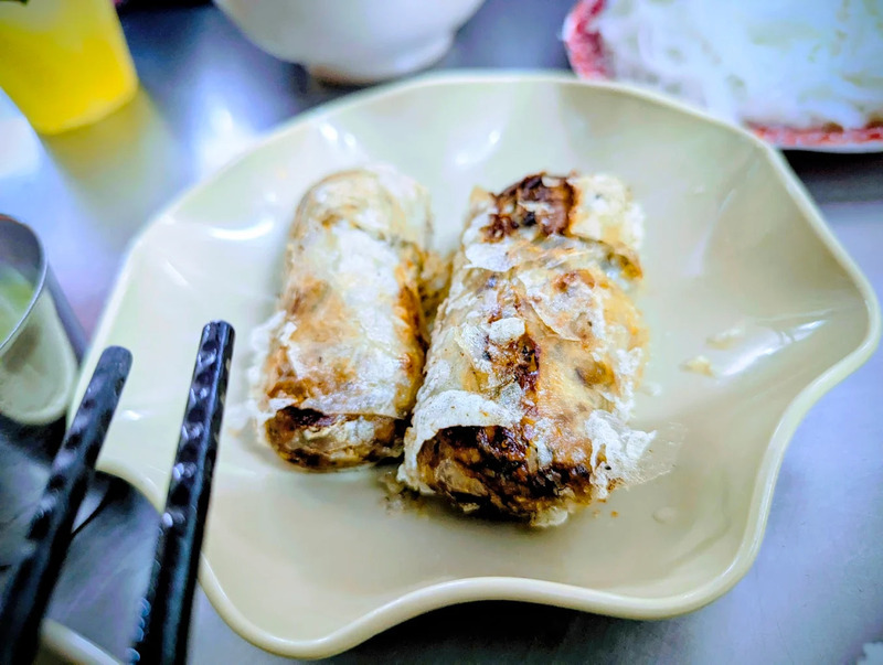 Ghé bún chả 41 Cửa Đông Hà Nội tìm kiếm hương vị Hà Nội nguyên bản 4