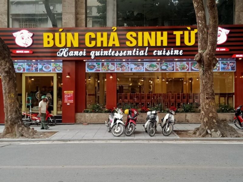 20 quán bún chả Hà Nội ngon trứ danh đất Hà Thành 16
